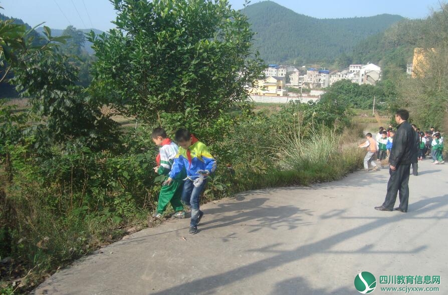 保护环境，爱护家园.JPG