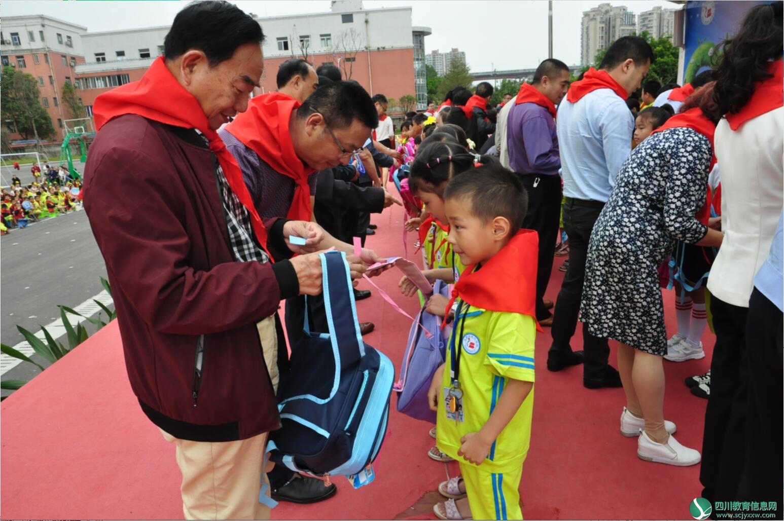 QQ截图20180531215954.jpg