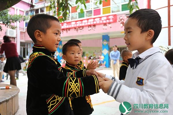 东风城乡交换 (3).JPG