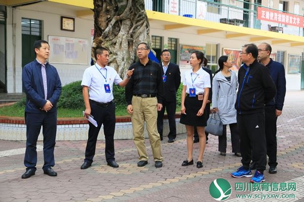 教育部督察组督察西昌城乡义务教育一体化工作