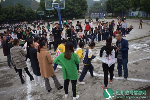 玉丰初中召开2018年冬季运动会