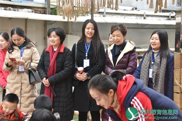 童心永恒  趣味无穷——2018年船山区第九届校（园）长论坛永幼现场