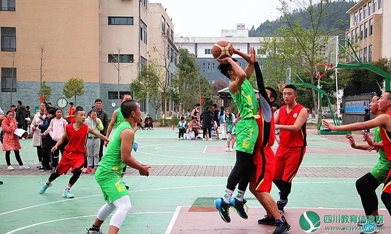北川县举行2019年中小学生篮球运动会