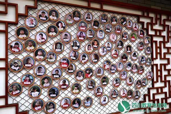 通川区文华街小学举行首届“五美少年”表彰典礼