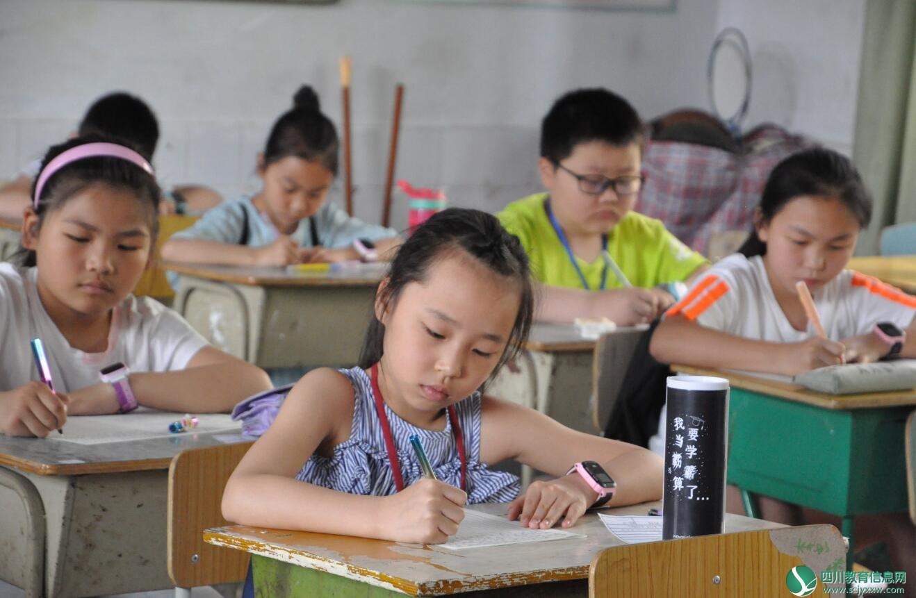 遂宁市中小学生作文大赛(决赛)今日开赛  363名中小学生参加