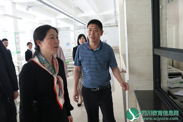<a href=http://suining.scjyxxw.com/ target=_blank class=infotextkey>遂宁</a>市洋渡实验学.jpg
