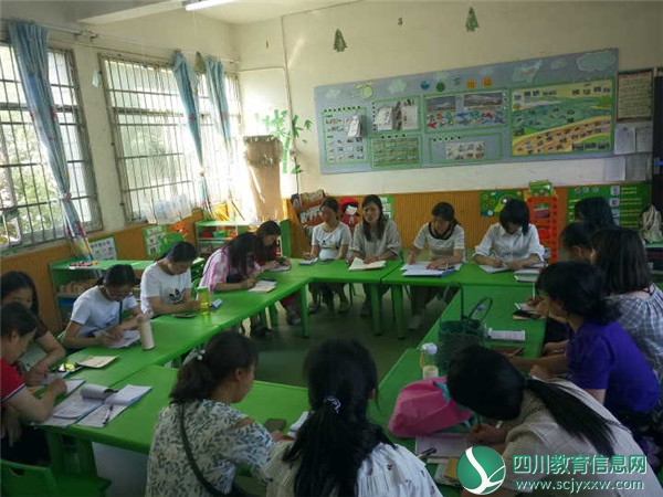 广安邻水观音桥镇中心幼儿园：扫黑除恶,我们在行动