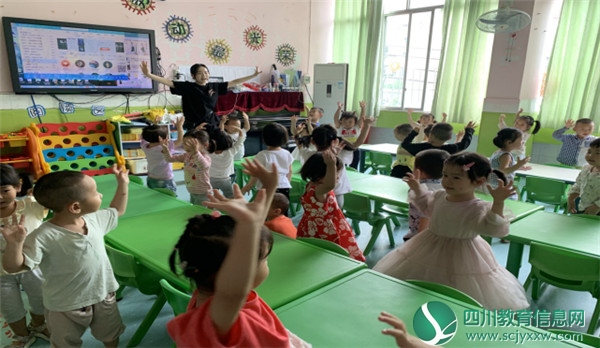 广安武胜县沿口一幼开展期末教学常规检查和幼儿作品展示活动
