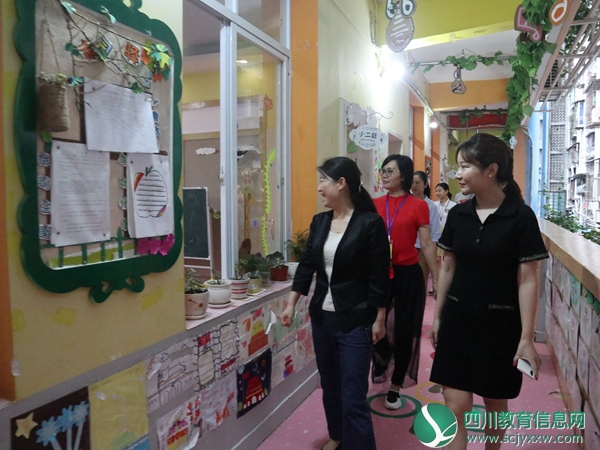 肖霞调研市直民办学校