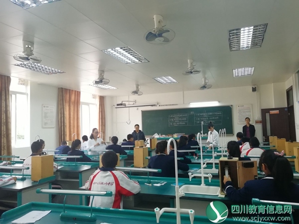 图二、考试有序进行.jpg