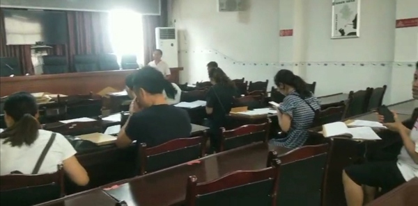 巴州区光辉小学:开展2019年暑假扶贫大排查大走访活动
