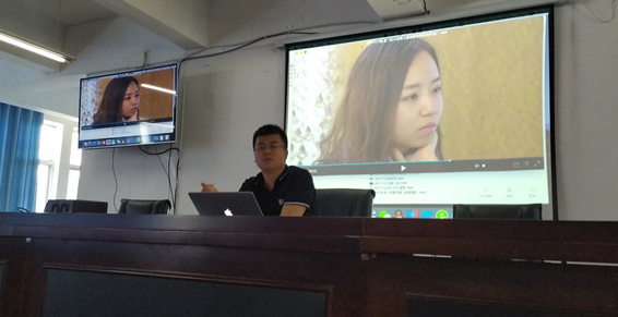 市七中教育集团校园电视台举行新学期工作例会暨技能培训会