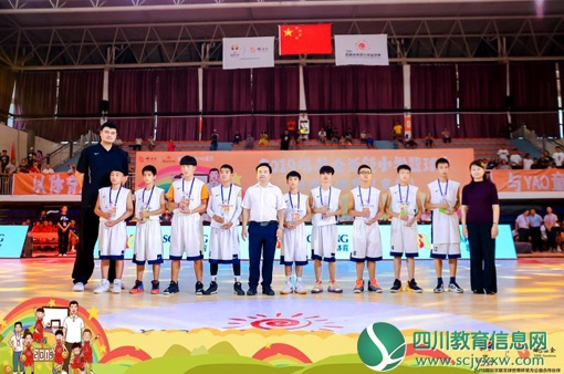 界市中心校再获“姚基金希望小学篮球季”全国冠军