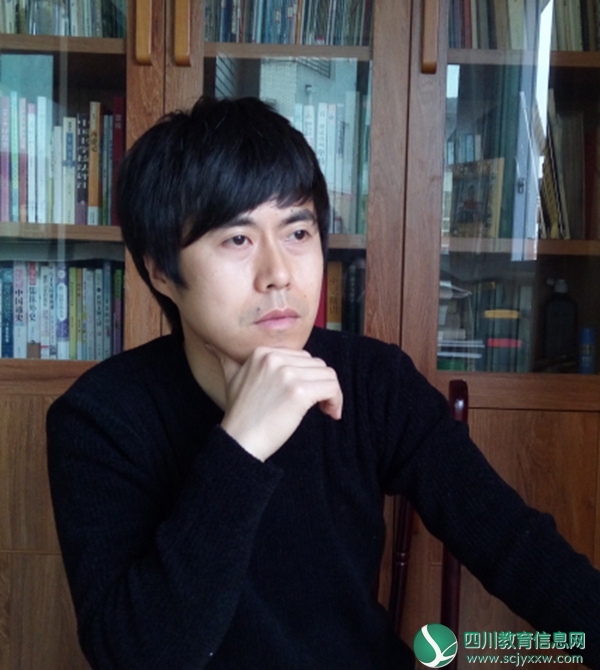 安居明德学校：邓奎的草书作品成功入展第十二届全国书法篆刻展览