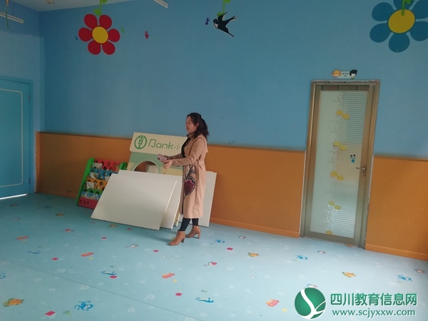 社科联领导到老池幼儿园开展慰问活动