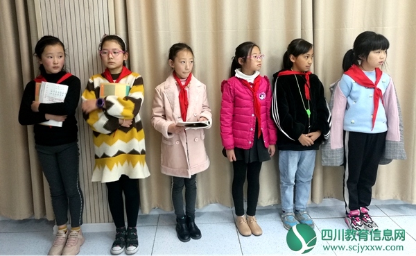 阿坝州外国语实验小学开展第三届青少儿“金话筒”电视主持大赛海选
