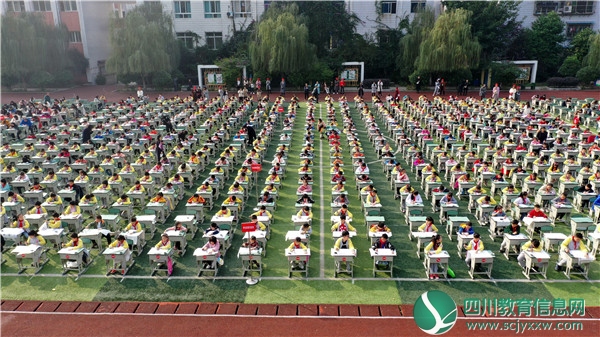 广安区东方小学：不忘初心少年俊 书画才艺大比拼