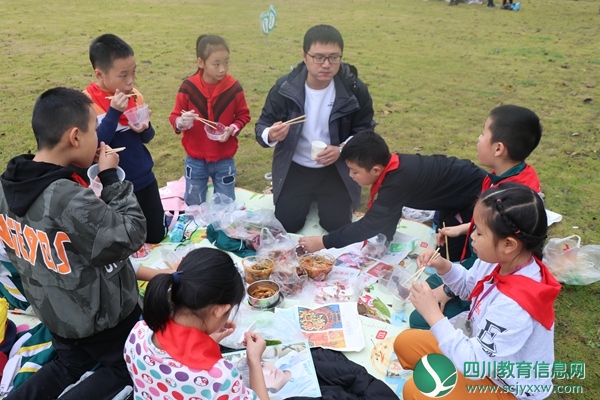 师生共享.JPG