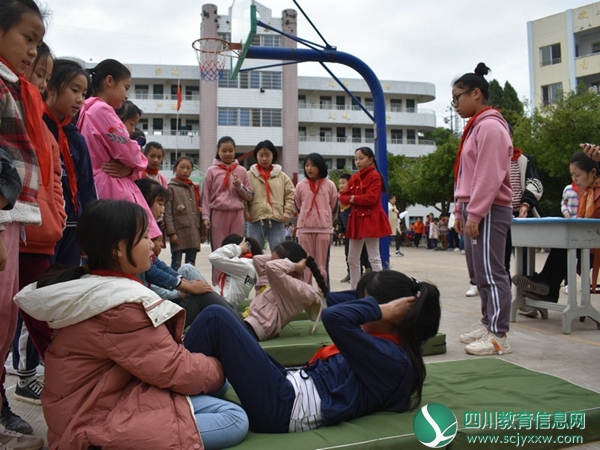 大安小学举办第二十三届冬季运动会