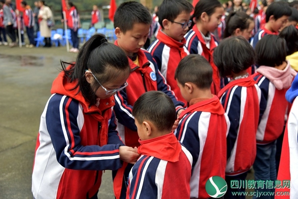 漩口小学开展“歌颂祖国，争做新时代好少年”活动
