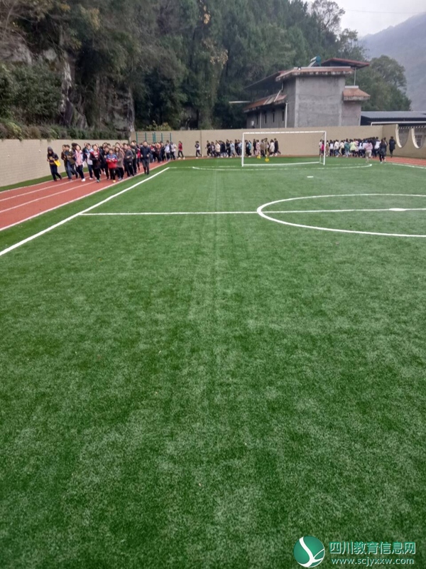 阳光大课间2.jpg