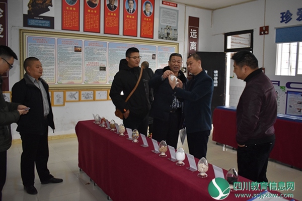 玉丰镇九年义务学校开展禁毒教育宣传工作