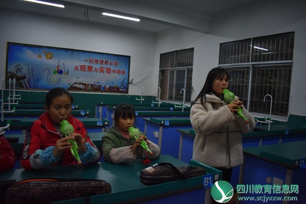 器乐小组.JPG