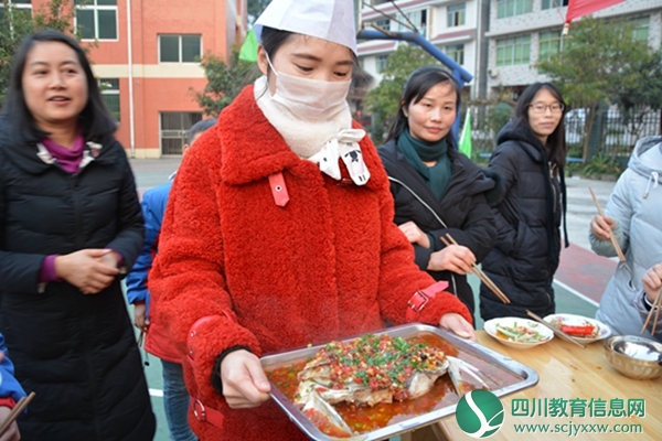 下两镇小学举行师生厨艺大赛