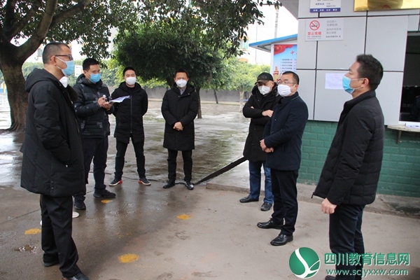  李洪金深入明德学校督查新冠疫情防控工作