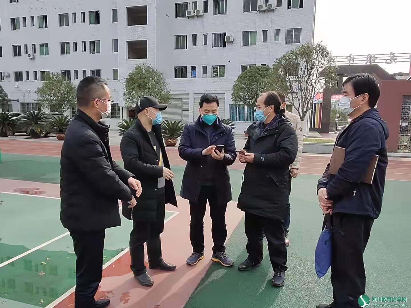 杨槐林调研广元昭化区元坝中学线上教学工作