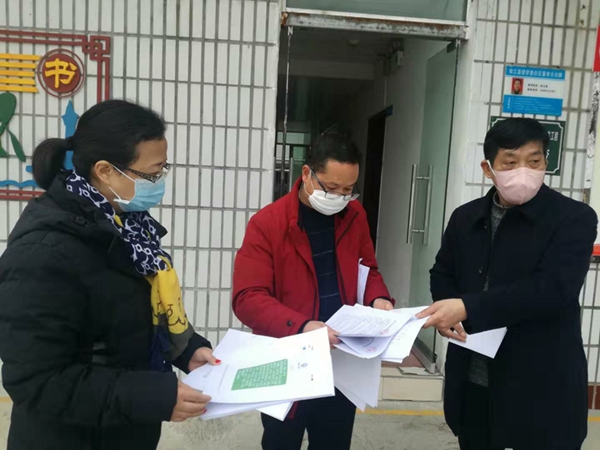 南江县招办深入下两学区检查疫情防控工作