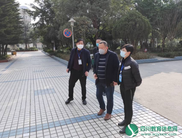 船山区委教育工委副书记曾琴一行到遂宁六中督察新冠病毒疫情防控工作