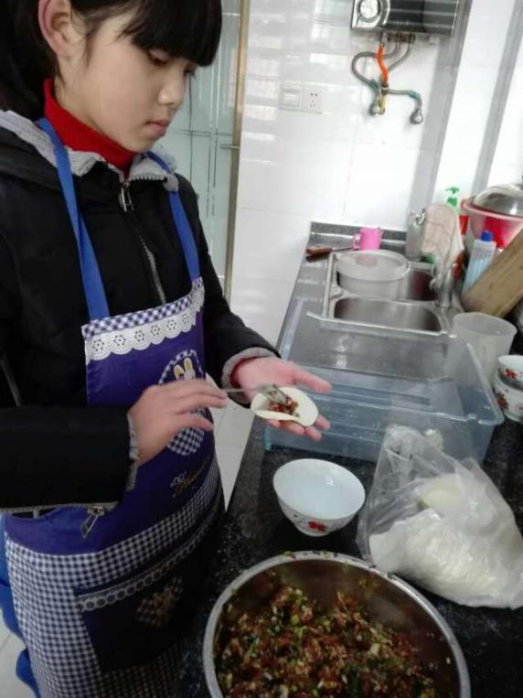 安居小学开展宅家不停教、宅家不停学活动