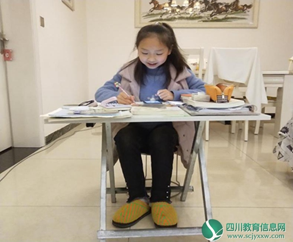 安居明德学校拓宽宣传渠道为抗疫助力