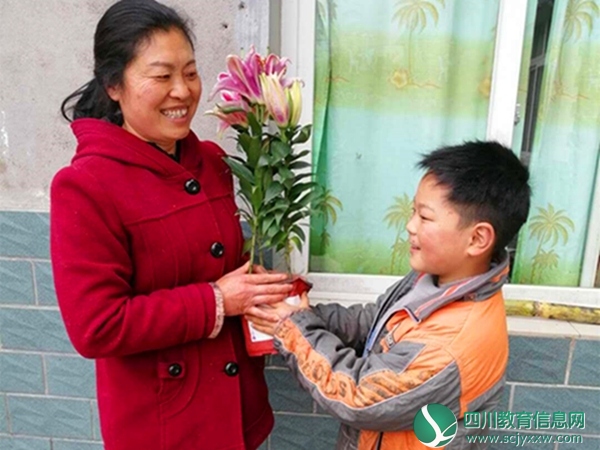 祝妈妈节日快乐.jpg