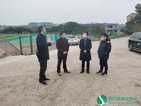 武胜县委常委、宣传部长蒋宇峰一行 赴烈面中学调研高考综合改革实施情况