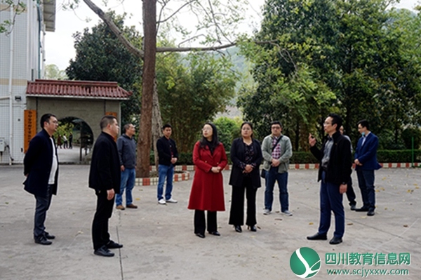 市教育局督查马边开学复课准备工作