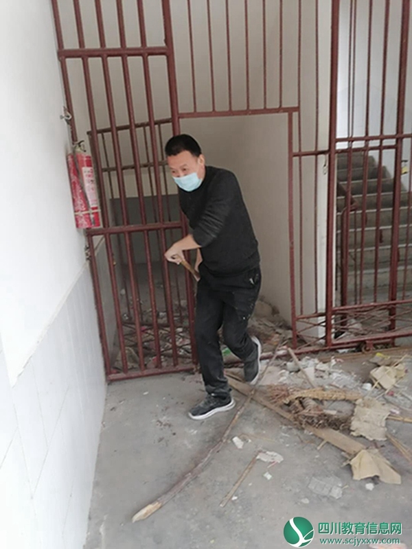 消灭卫生死角.jpg