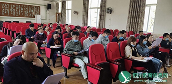 复兴镇小学校开展脱贫攻坚教育保障推进会