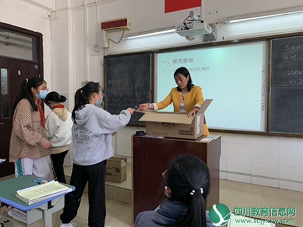 活动照片2.jpg