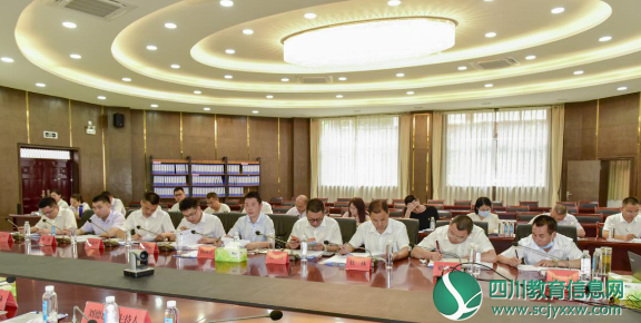 广元市昭化区举行促进元坝中学高质量发展座谈会