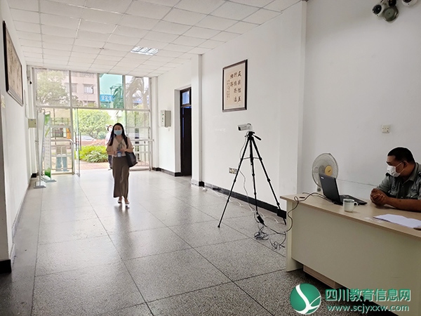 内江师范学院2020届毕业生缓补考、重补修考试顺利完成