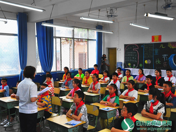 “水上安全知识进校园”活动走进绵阳市安州区桑枣镇小学