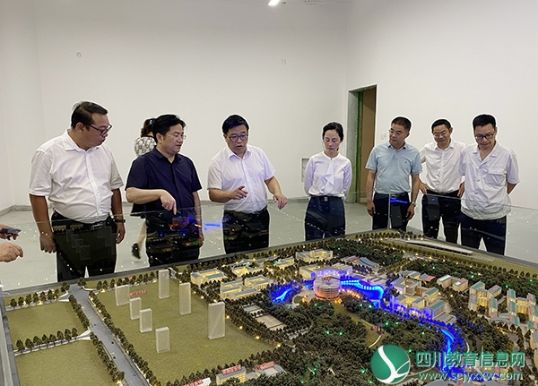 内江市人大副主任陈伟全专题督导新校区建设进度