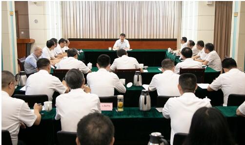 罗强在教育厅调研座谈时强调深入学习贯彻省委十一届七次全会精神全面推动教育事业发展