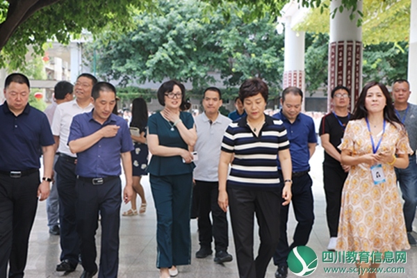 市调研组检查利州区嘉陵一中2020年秋开学工作