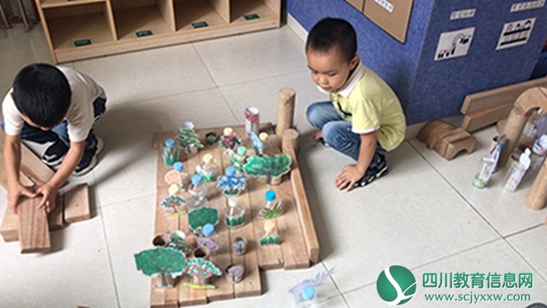 汶川县三江小学附属幼儿园开展区角教研活动