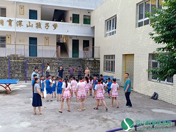图片 2.jpg