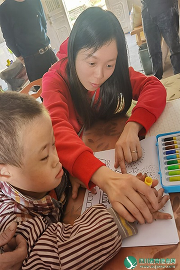 “我为群众办实事 送教到家暖人心” ——泸县罗桥小学开展党史学习实践活动