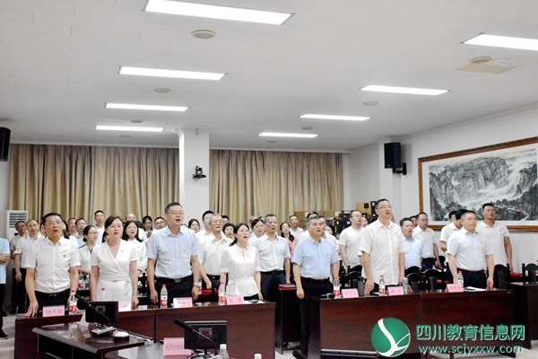 齐唱《没有共产党就没有新中国》1.jpg